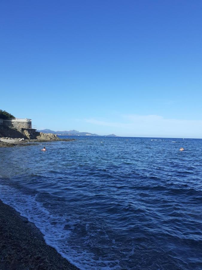T2 Bord de mer avec jardin Saint Aygulf Exteriör bild